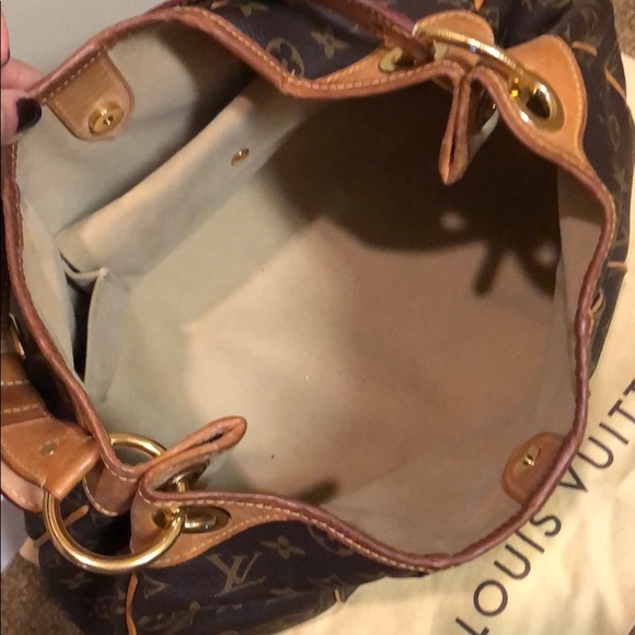 Discontinued, authentic Louis Vuitton PM Galleria - Picture 5 of 7